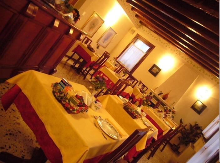 Albergo La Meridiana Portogruaro Exterior photo